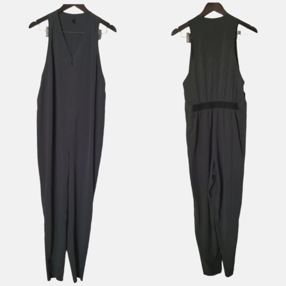 Lululemon Lab Vindur Onesie Graphite Grey - Picture 2 of 16